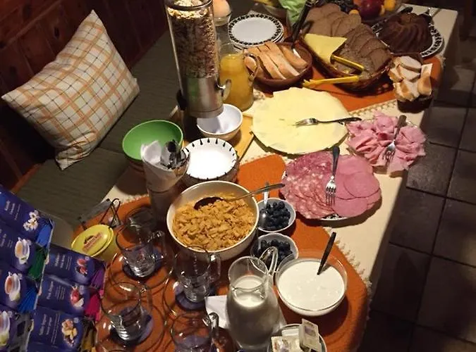 Haus Chorinskyklause Отель