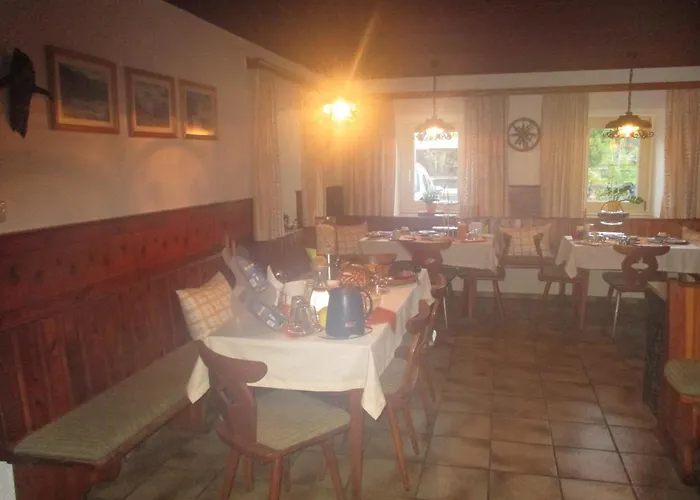 Haus Chorinskyklause Hotel *